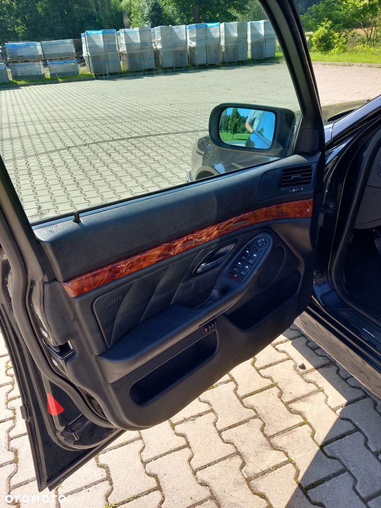 BMW Seria 5 - 31