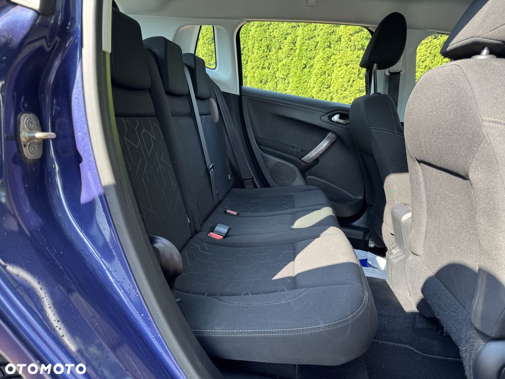 Peugeot 2008 - 29