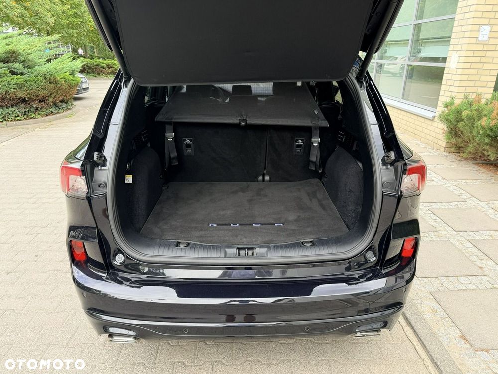 Ford Kuga - 12