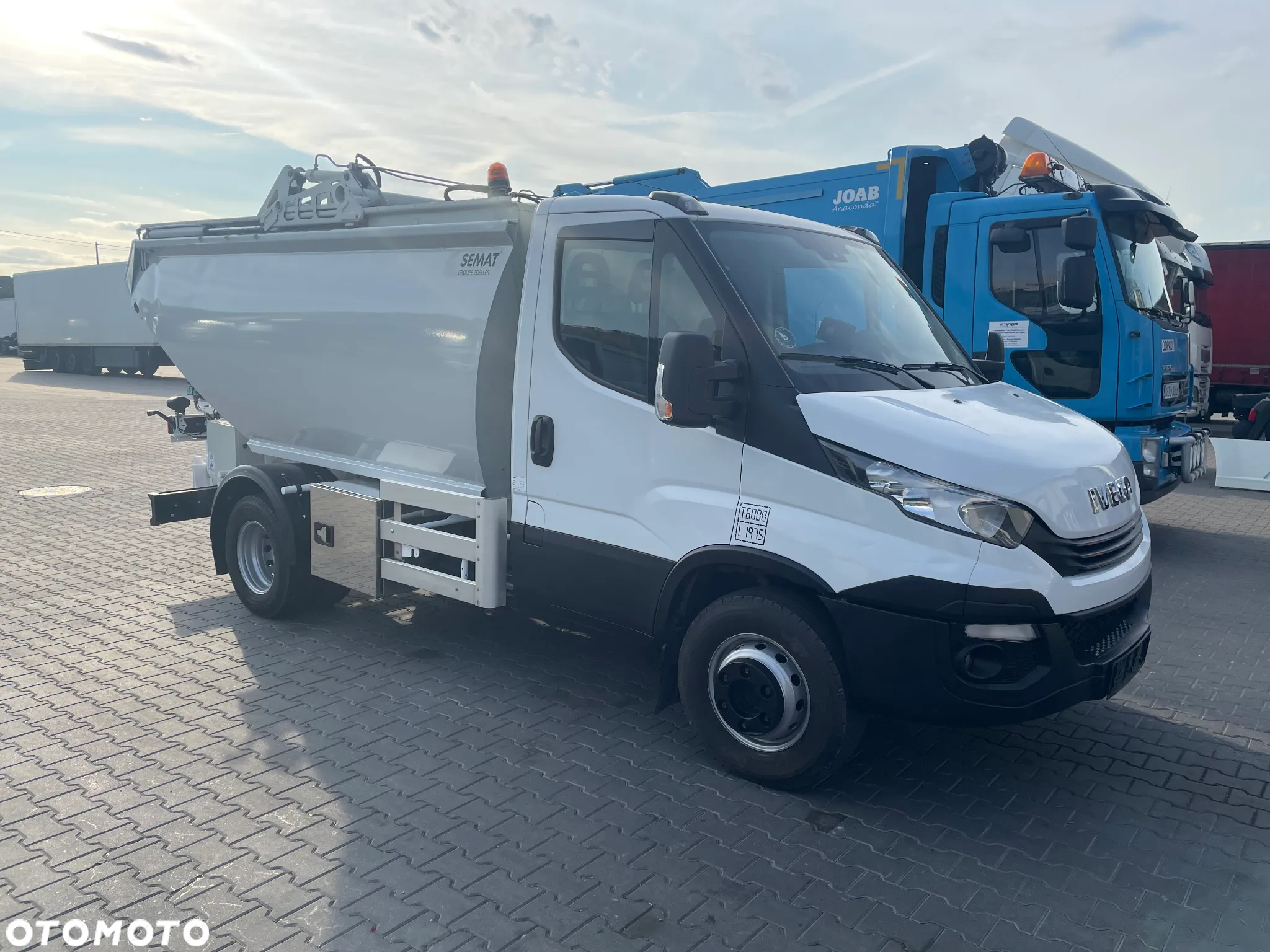 Iveco Daily śmieciarka - 2