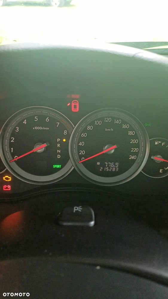 Subaru Outback 3.0 H6 - 13