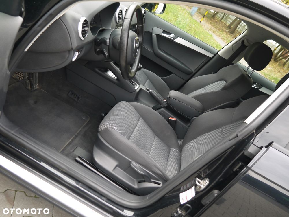 Audi A3 Sportback 1.6 Ambition - 20