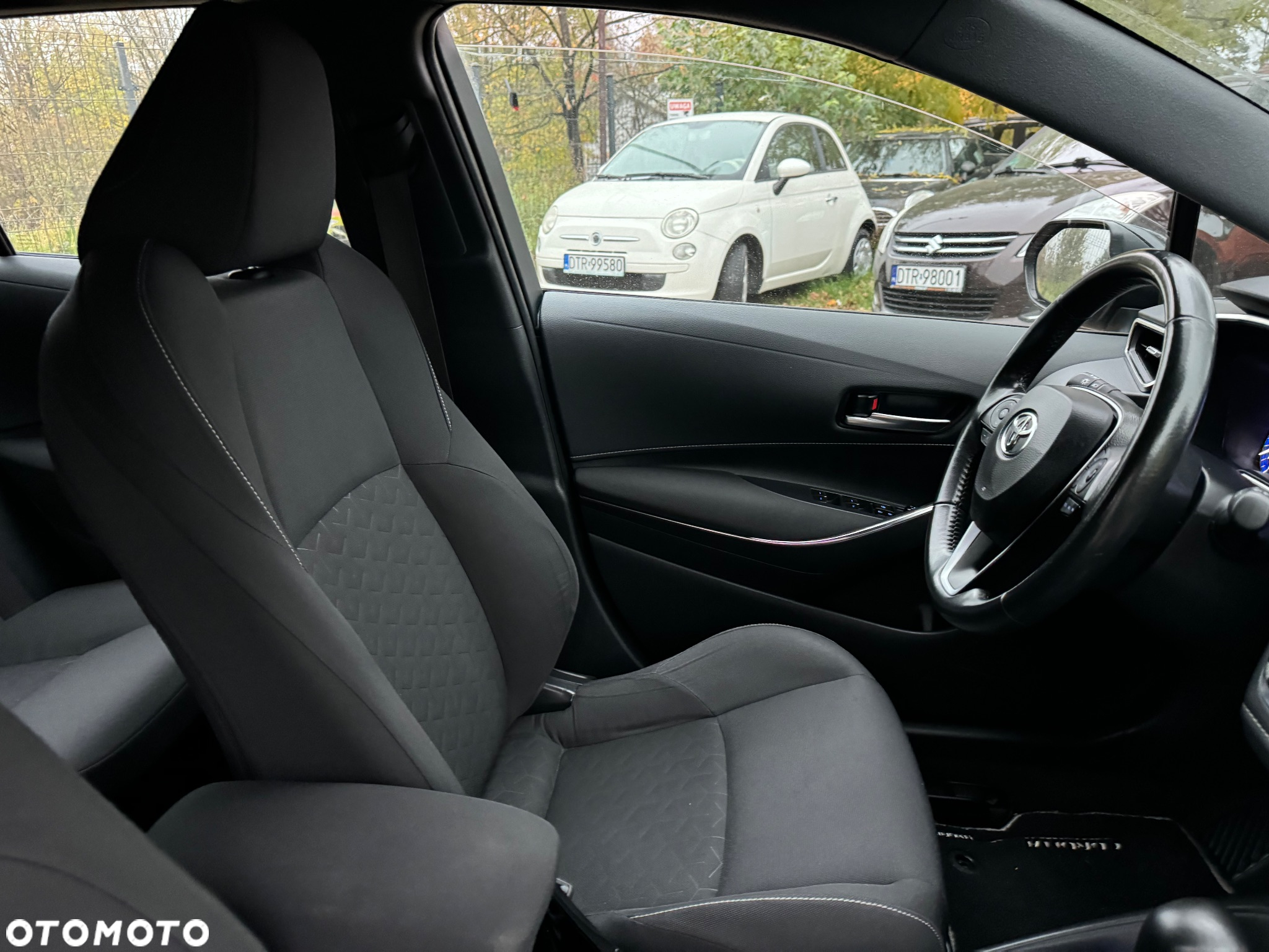 Toyota Corolla - 22