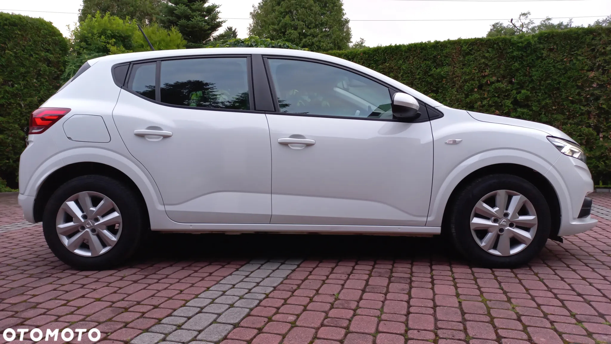 Dacia Sandero 1.0 TCe Laureate S&S - 9