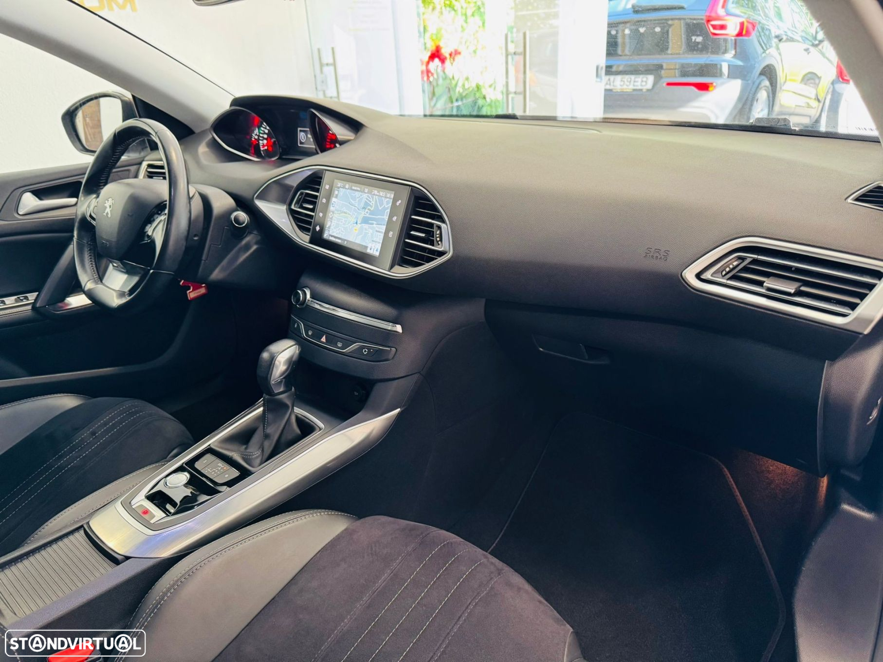 Peugeot 308 SW PureTech 130 EAT6 Stop & Start Allure - 9