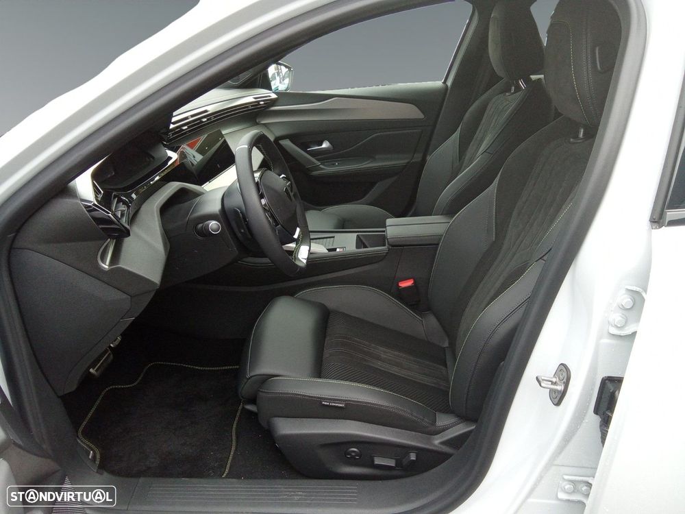 Peugeot E-408 58 kWh GT - 9