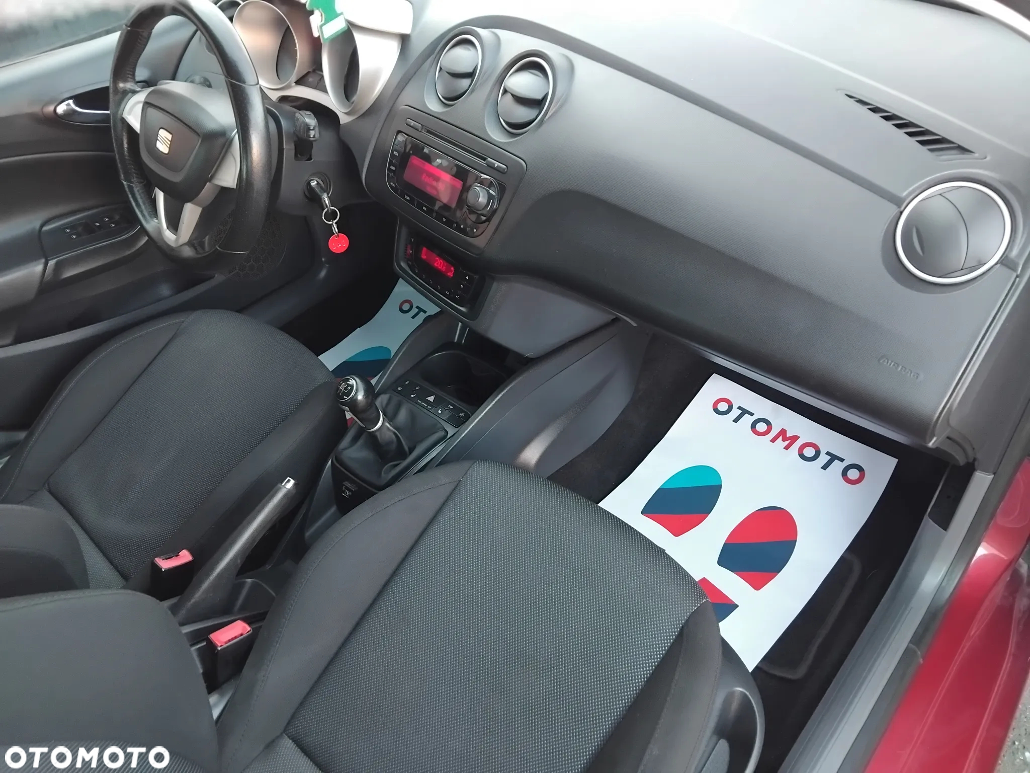 Seat Ibiza 1.6 16V Stylance - 12