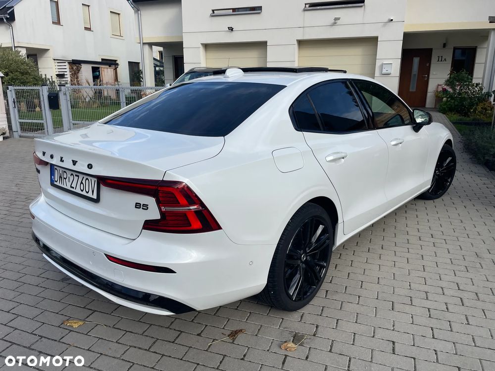 Volvo S60 B5 B R-Design - 8