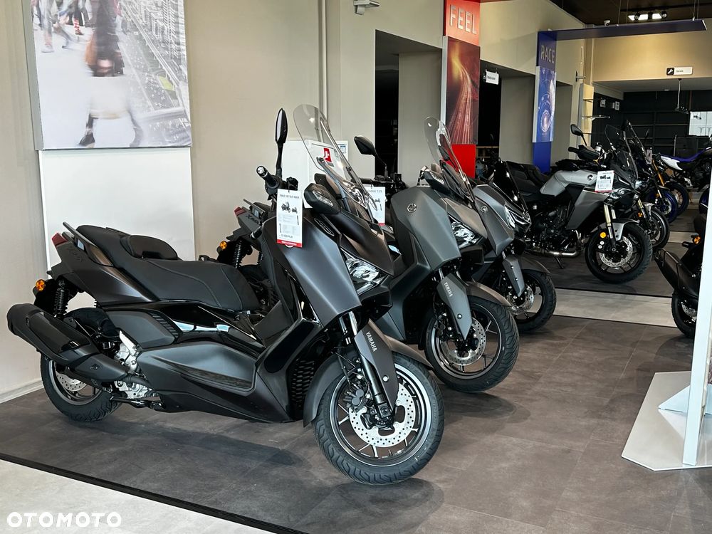 Yamaha NMAX - 13