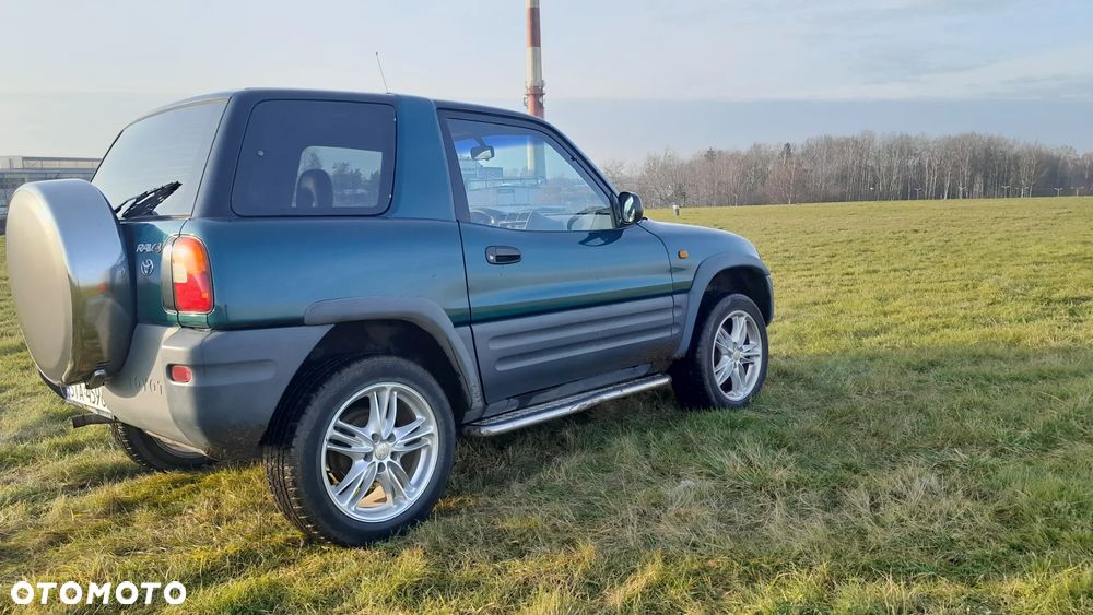 Toyota RAV4 2.0 Special - 5