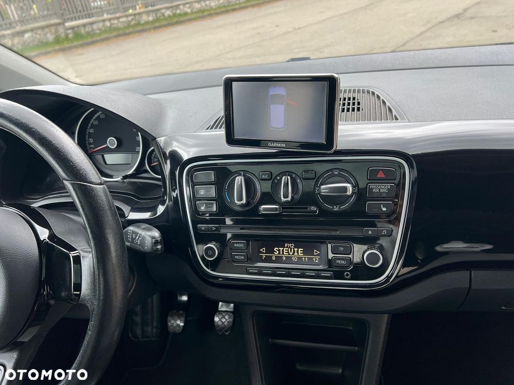 Volkswagen up! Start-Stop special black pearl - 13