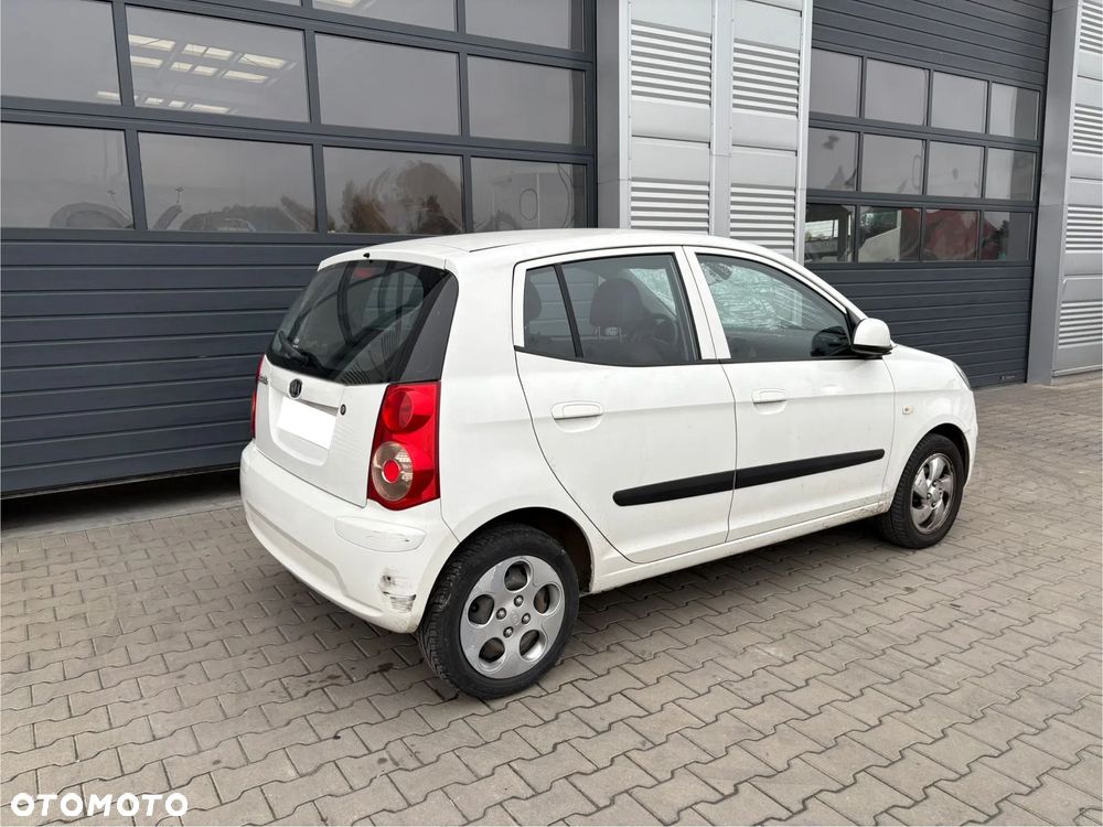 Kia Picanto - 5