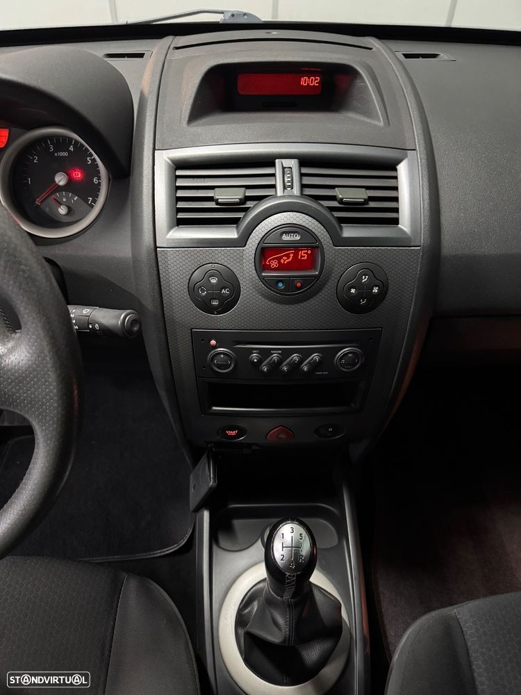 Renault Mégane 1.5 dCi Confort Dynamique - 22