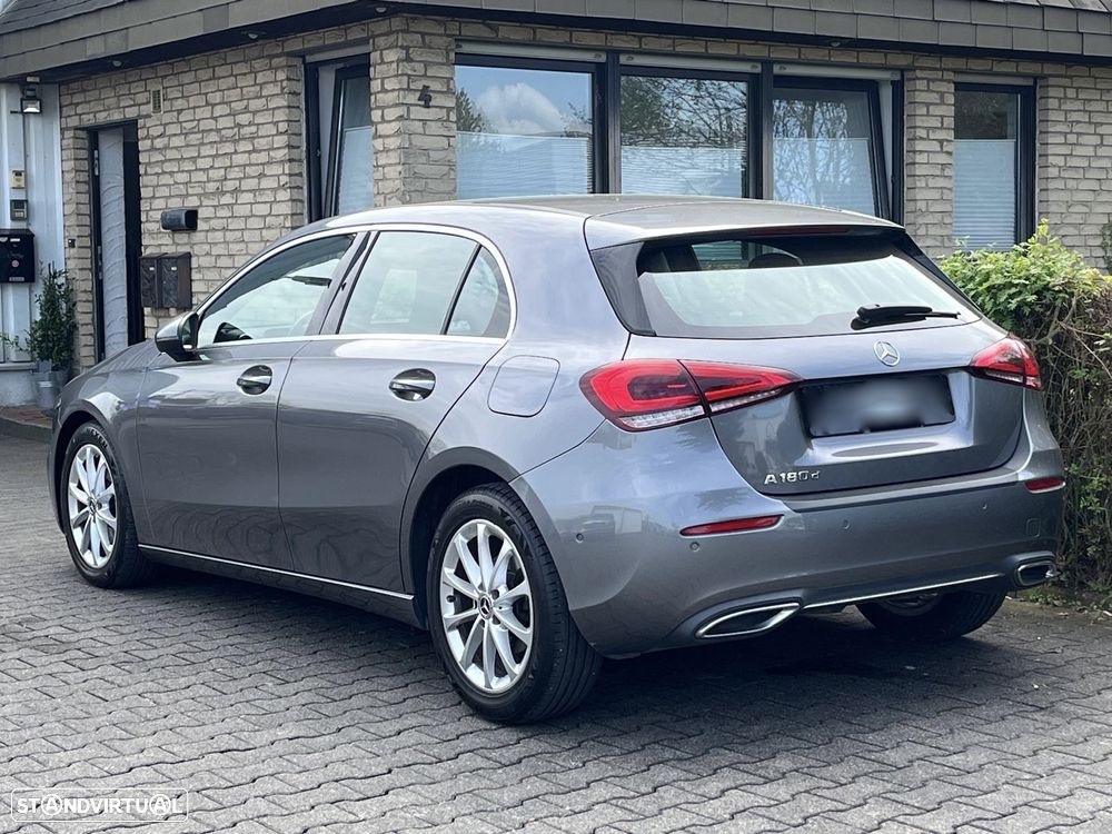 Mercedes-Benz A 180 d 7G-DCT Progressive - 3