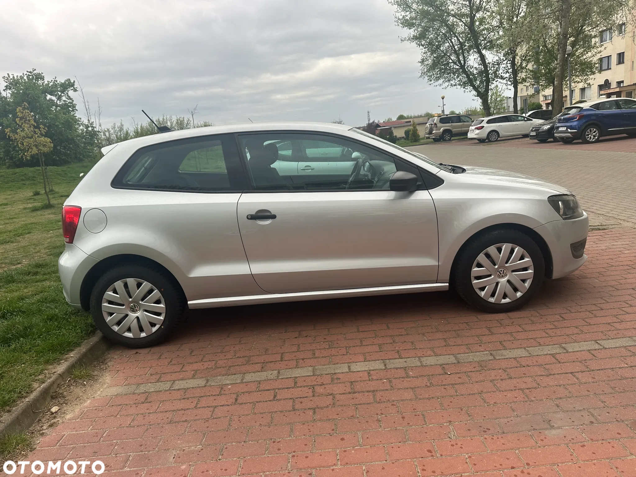 Volkswagen Polo 1.2 Blue Motion Technology Comfortline - 8
