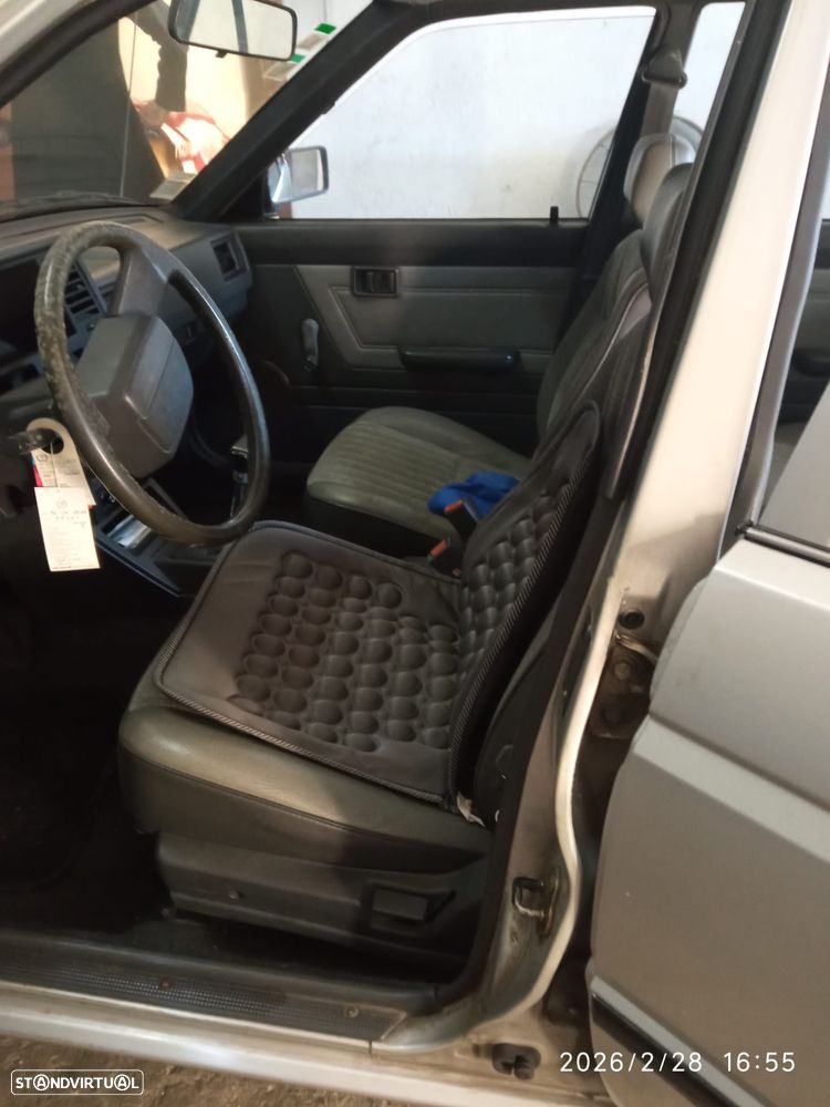 Nissan Serena - 4