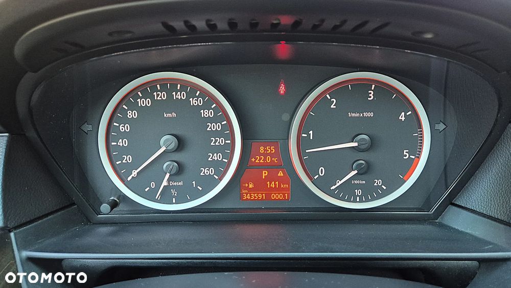 BMW Seria 5 - 12