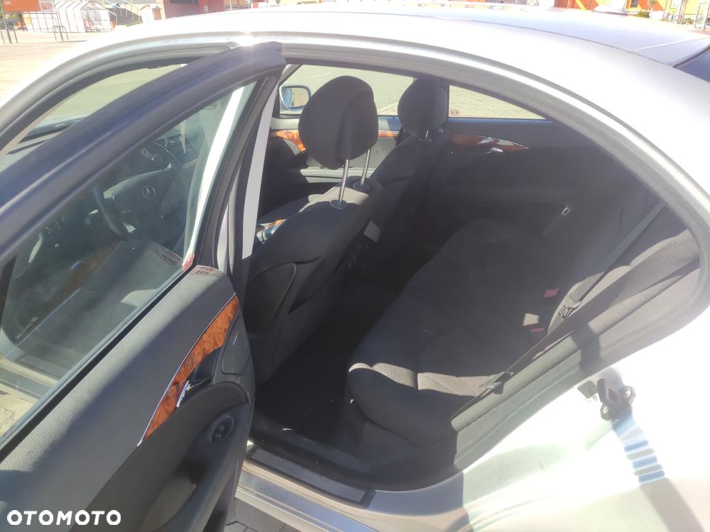 Mercedes-Benz Klasa E 200 Kompressor Automatik Elegance - 17