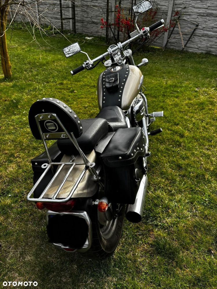 Suzuki Marauder - 7