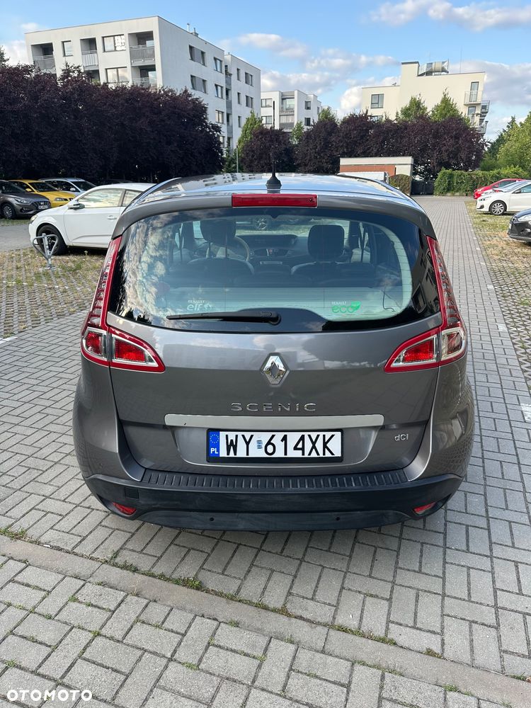 Renault Scenic 1.9 dCi Privilege Euro5 - 4