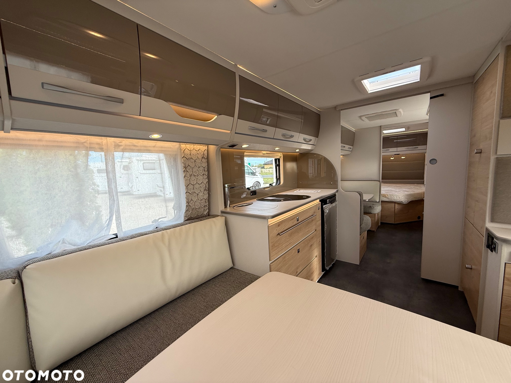 Dethleffs Nomad 730 FKR COMBI 6E Zimowa - 26