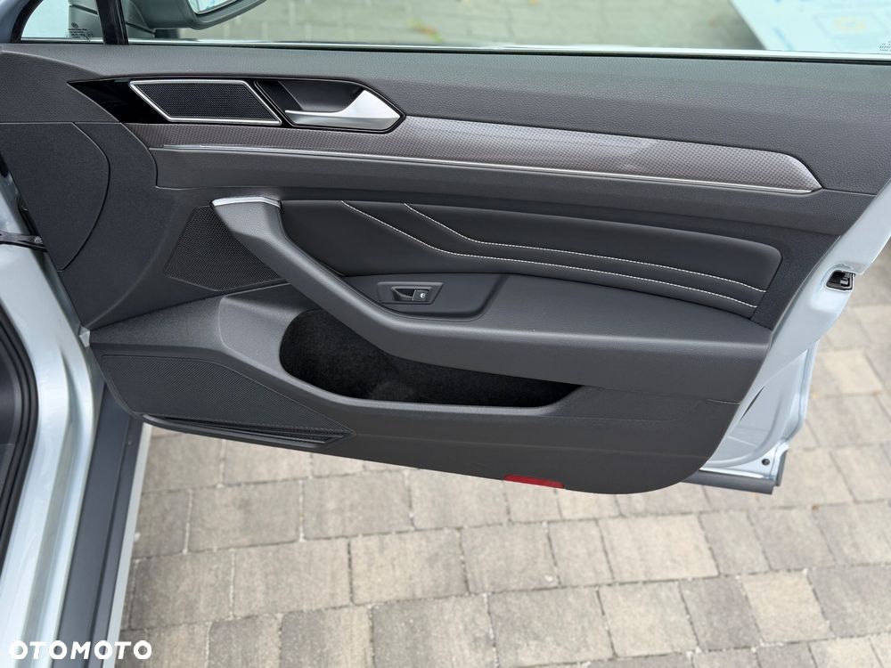Volkswagen Passat Alltrack 2.0 TDI 4Mot DSG - 26
