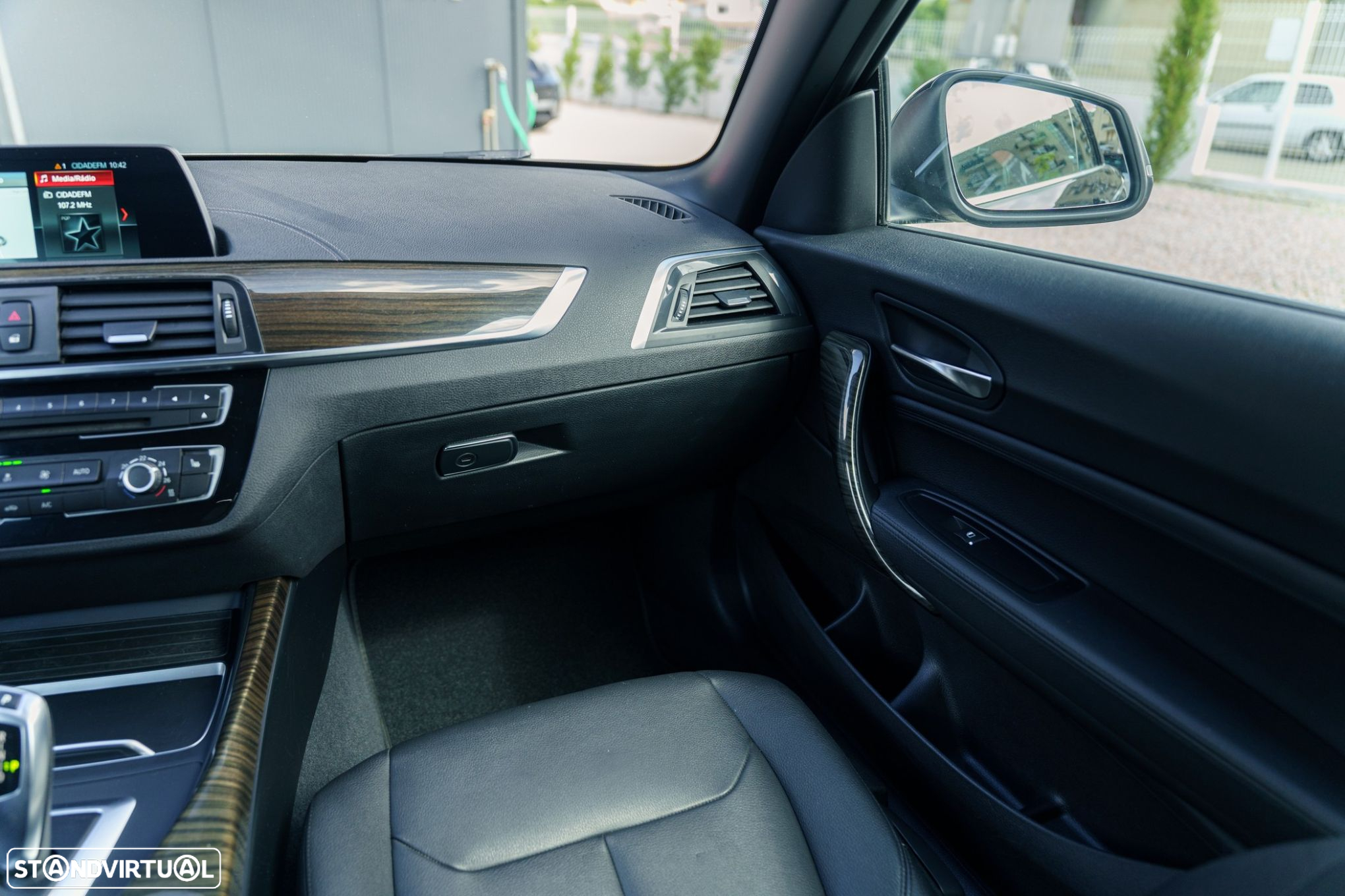 BMW 218 d Cabrio Line Luxury Auto - 12