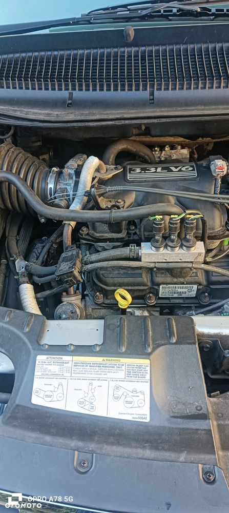 Chrysler Voyager 3.3 LX - 11