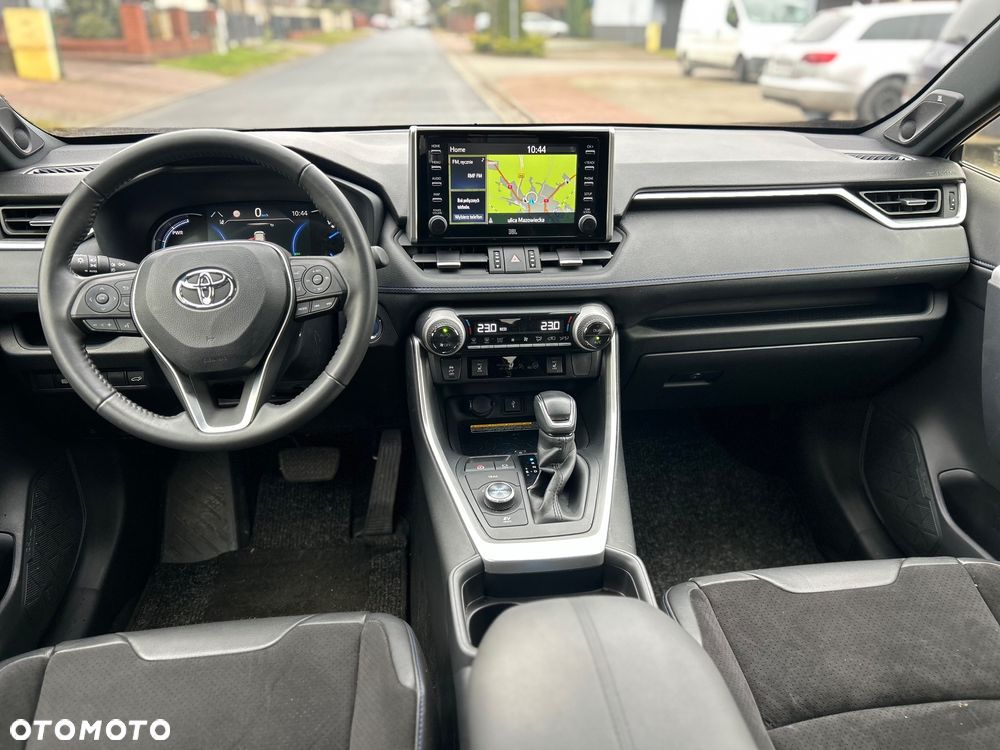 Toyota RAV4 Hybrid Platinum 4x4 - 15