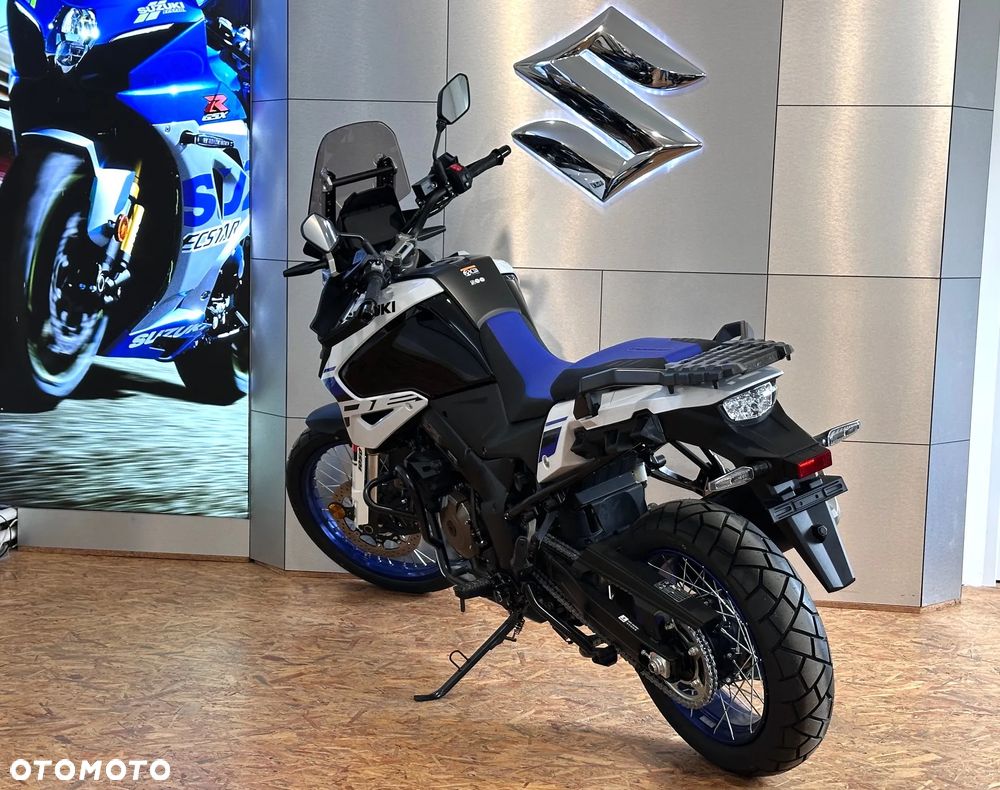Suzuki V-STROM - 7