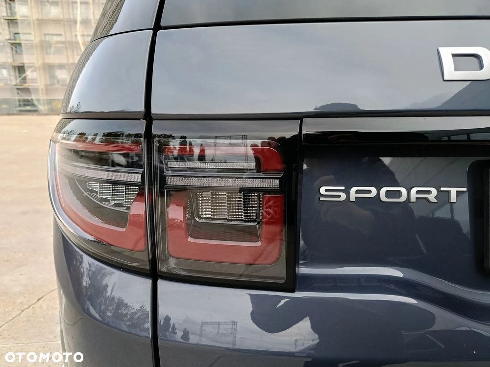 Land Rover Discovery Sport ver-2-0-d240-s - 12
