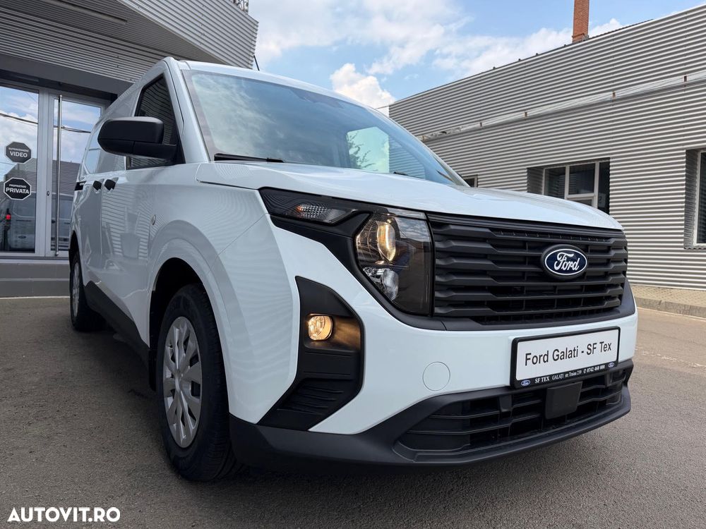 FORD Courier 2026 — imagine 15