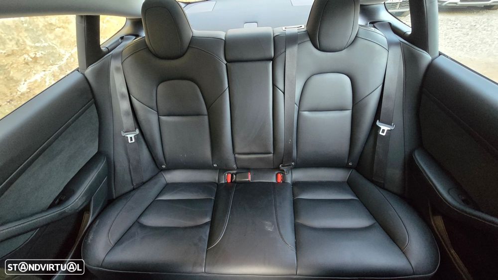 Tesla Model 3 - 57