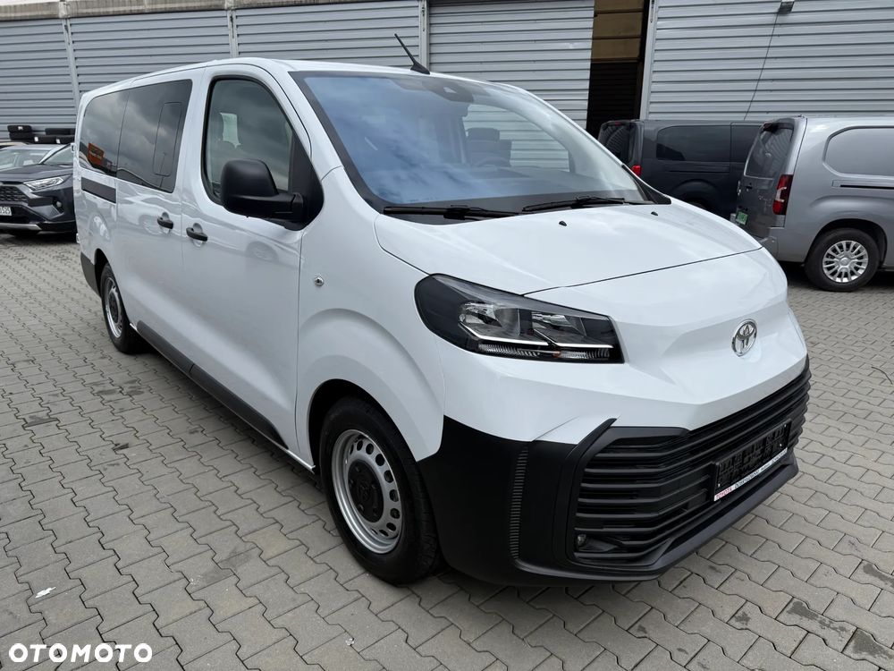 Toyota Proace Verso 2.0 D4-D Long Combi - 1