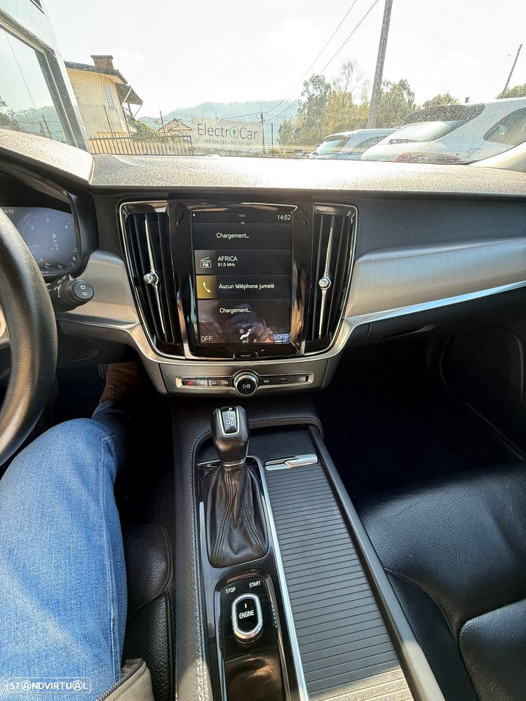 Volvo V90 D4 AWD Geartronic Momentum - 13