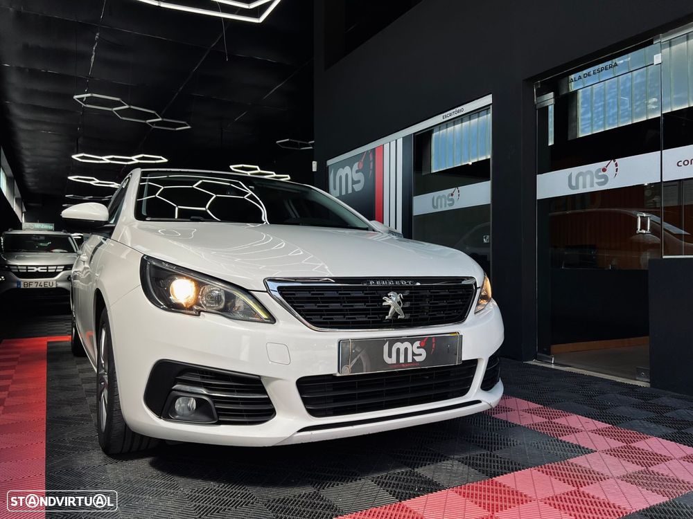 Peugeot 308 1.6 BlueHDi Active - 4