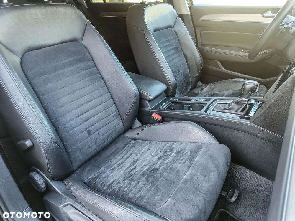 Volkswagen Passat 2.0 TSI BMT Highline DSG - 22