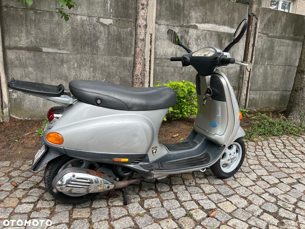 Vespa ET - 13