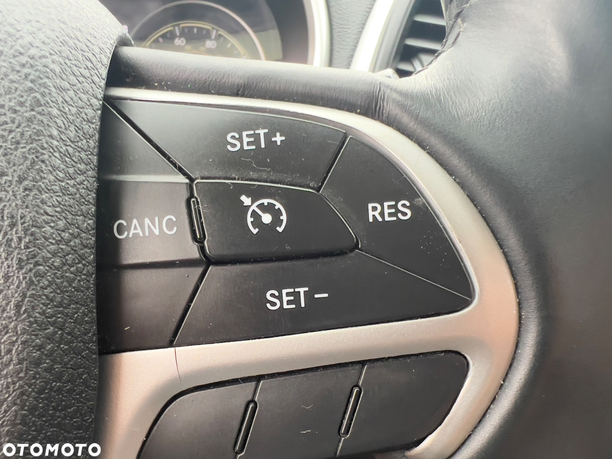 Jeep Cherokee 3.2 V6 Active Drive I Limited - 24
