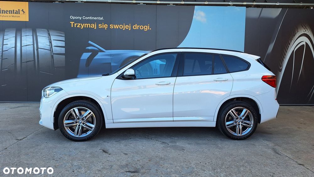 BMW X1 xDrive20i M Sport - 20