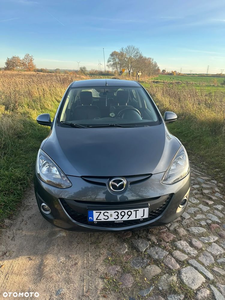 Mazda 2 - 3