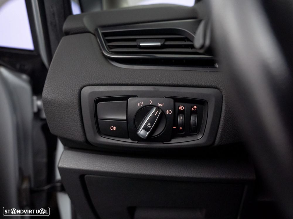 BMW 216 Active Tourer d Advantage - 16