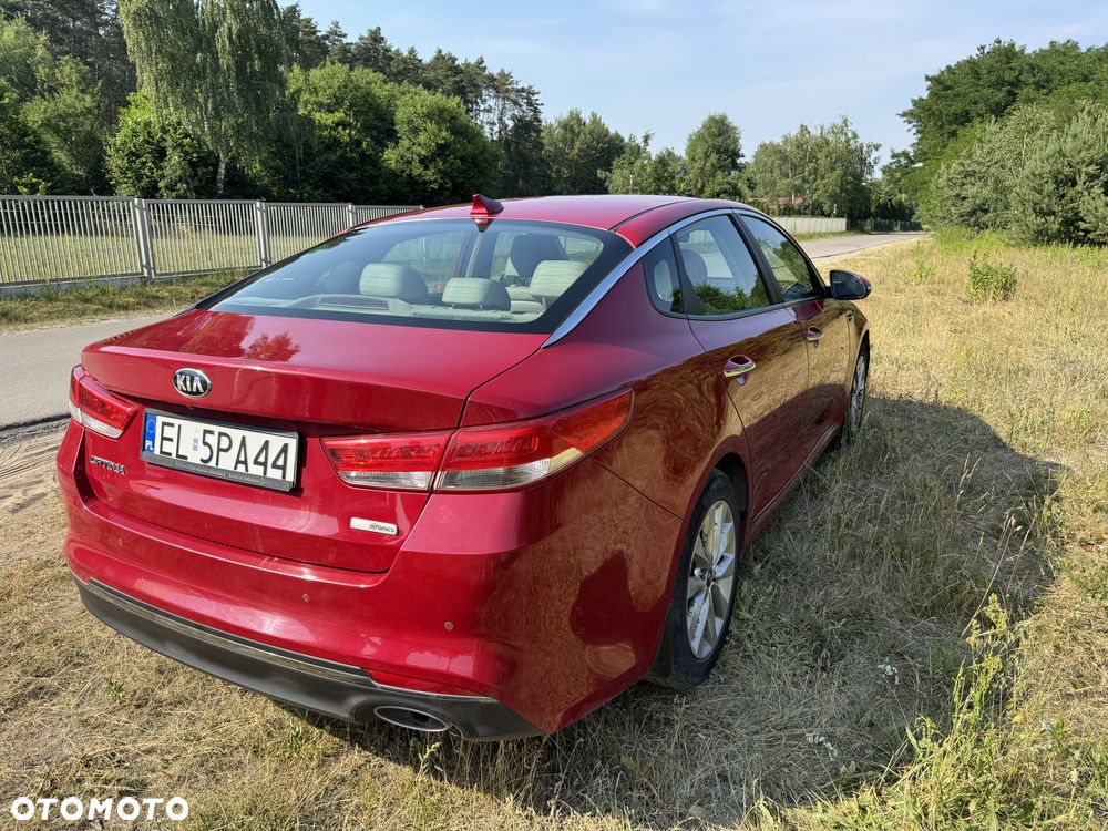 Kia Optima 1.7 CRDI L DCT - 4
