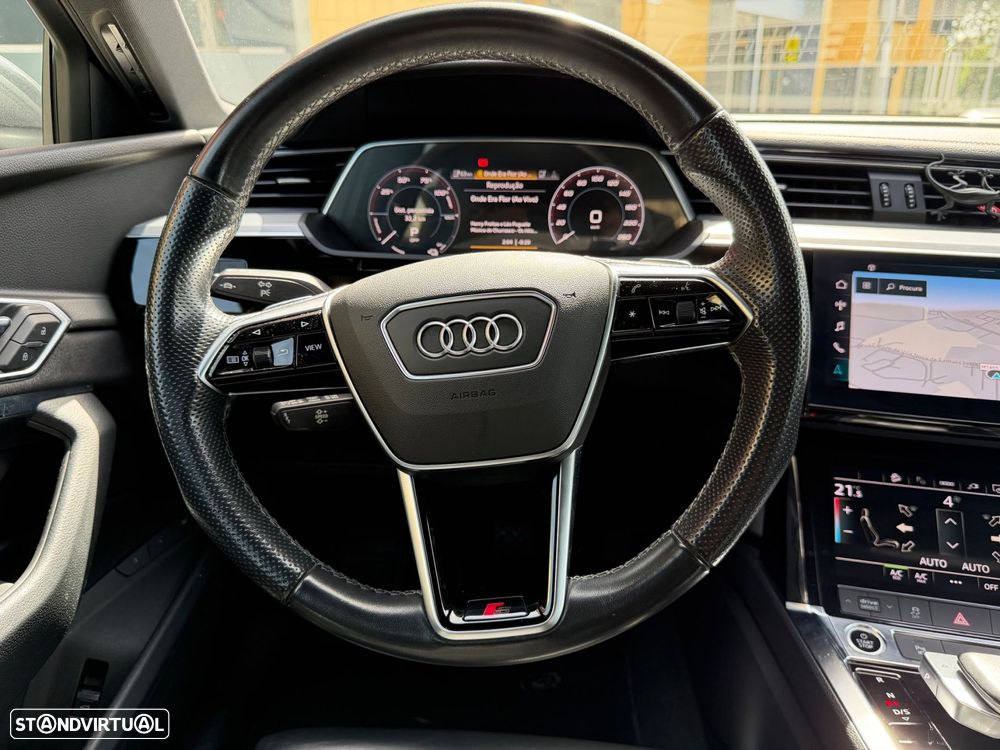 Audi e-tron 55 quattro S line - 29