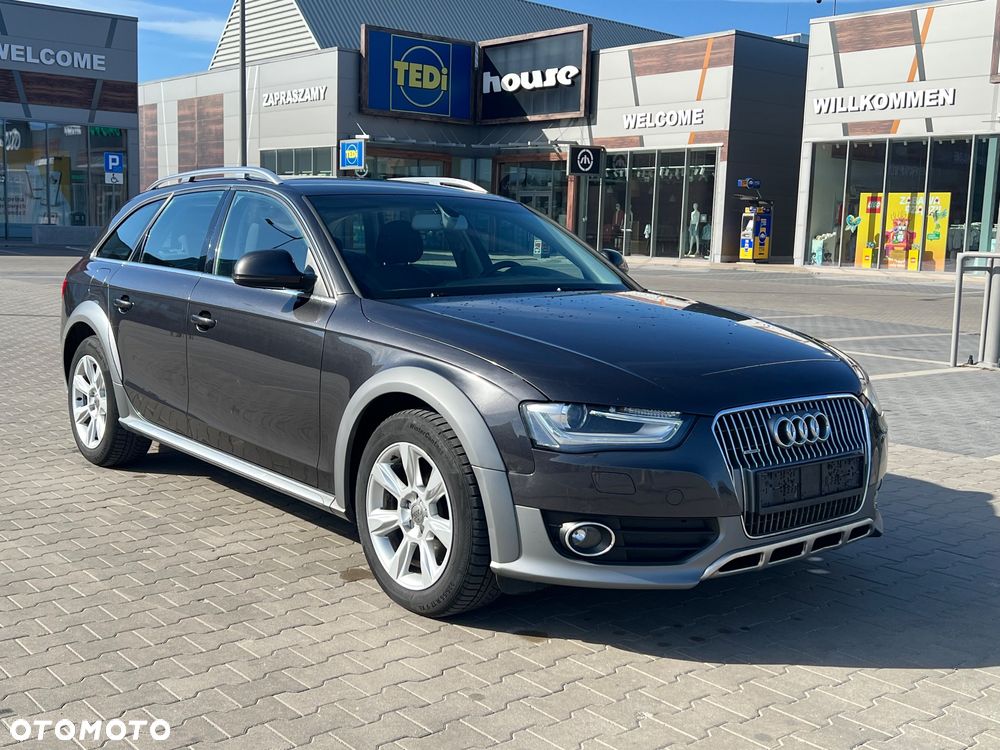 Audi A4 Avant 2.0 TDI DPF quattro S tronic Attraction - 2