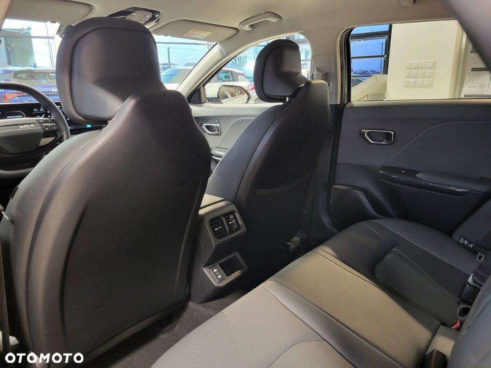 Kia K4 - 33