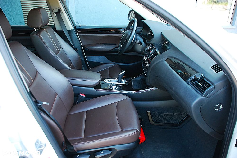 BMW X3 xDrive28i xLine - 18