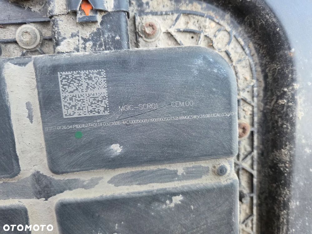 Zbiornik ADBLUE Citroen C4 Cactus LIFT 1.5 BLUE - 5