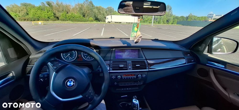 BMW X5 - 11