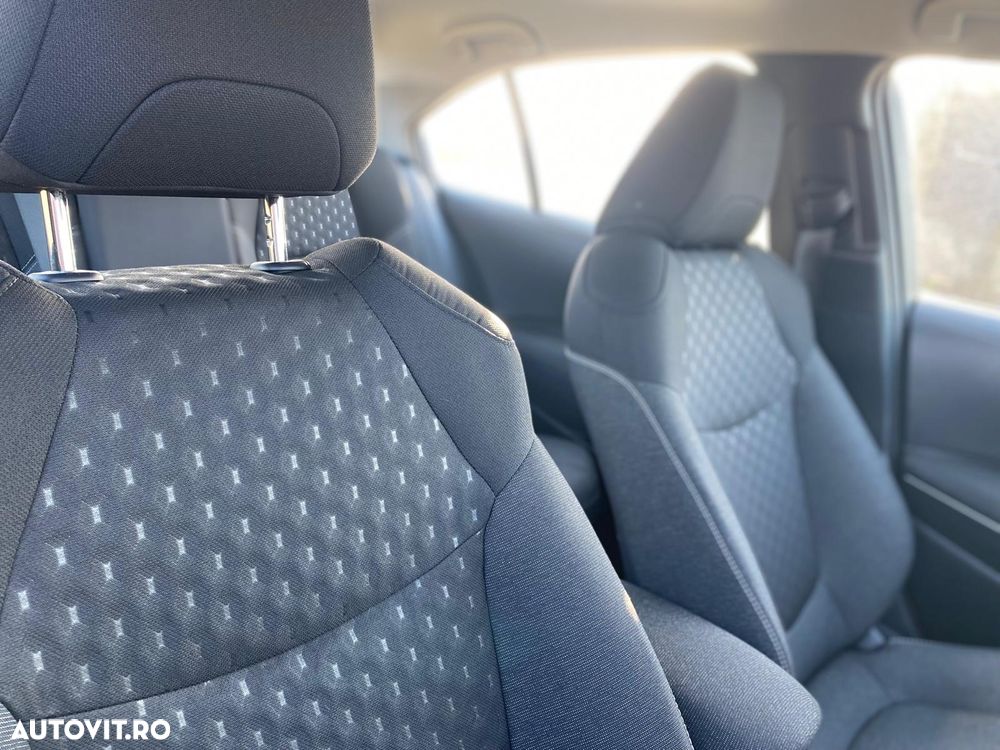 Toyota Corolla 1.8 HSD Business - 4